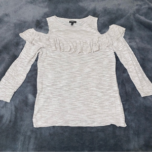 Express cold shoulder lightweight sweater medium ruffle‎